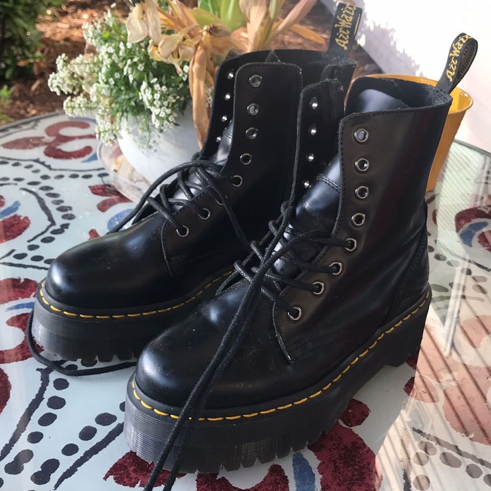 Jadon doc Martens!